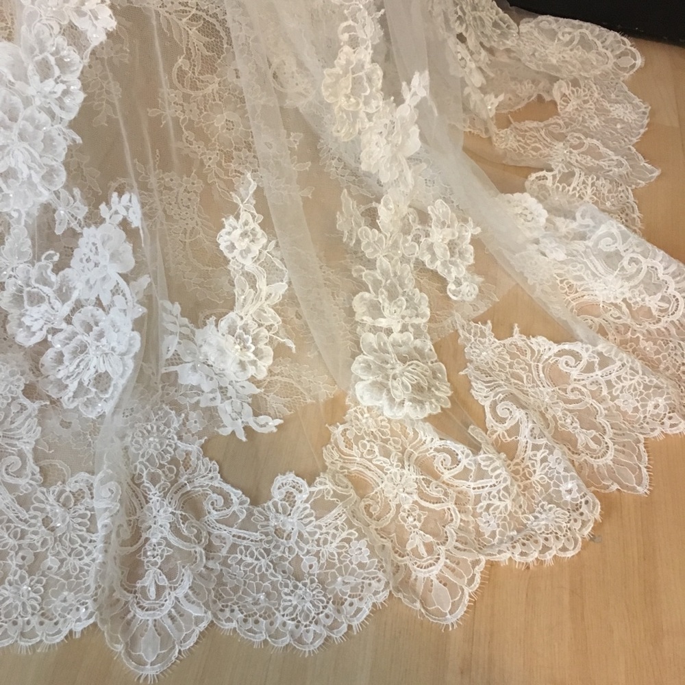 Enzoani Lexi Wedding Dress NEW UNALTERED - Picture 5 of 8